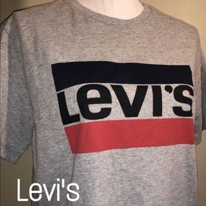 Levi's T Shirt